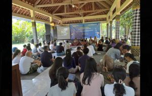 Read more about the article FISIP Unila melaksanakan International Community Service “Digitas Transformation as Future Village Service Innovation”