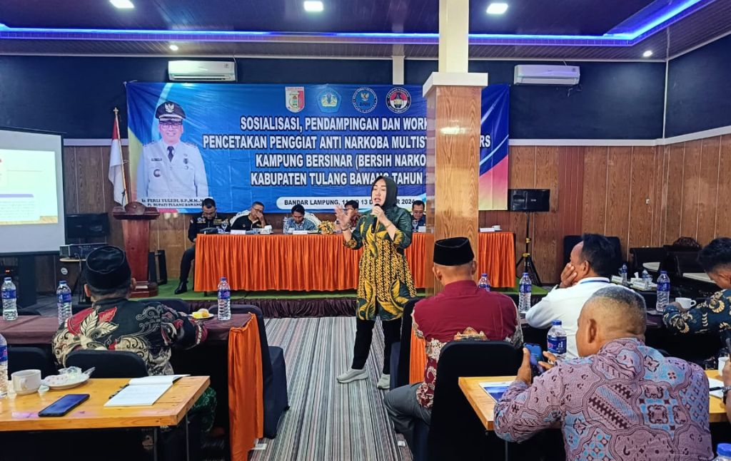 Read more about the article Dekan FISIP Unila Menjadi Narasumber Sosialisasi dan Workshop Kampung Bersih Narkoba (BERSINAR) Tahun 2024