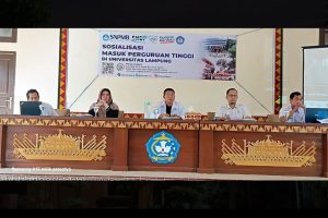 Read more about the article Tim FISIP Unila Sosialisasi dan Promosi di SMA Tumijajar, Tulang Bawang Barat