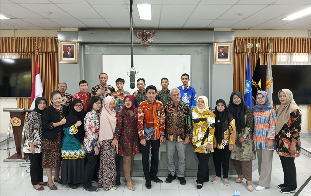 Tim-ZI-WBK-FISIP-Unila-lakukan-Benchmark-ke-FT-UGM-dan-FEB-UPN-Veteran-Yogjakarta6