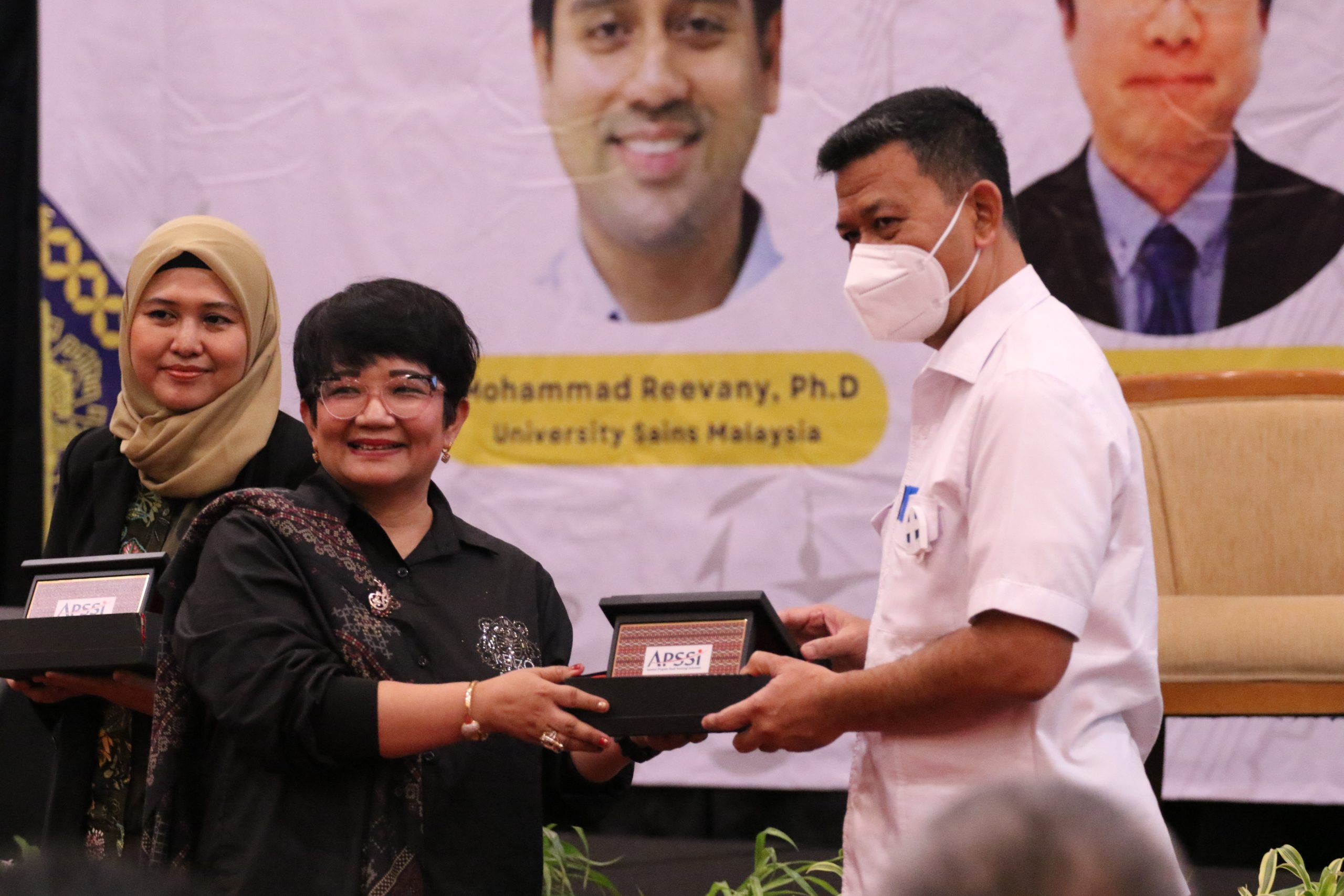 International Indonesia Conference on Interdisciplinary Studies (IICIS) 4th - 8