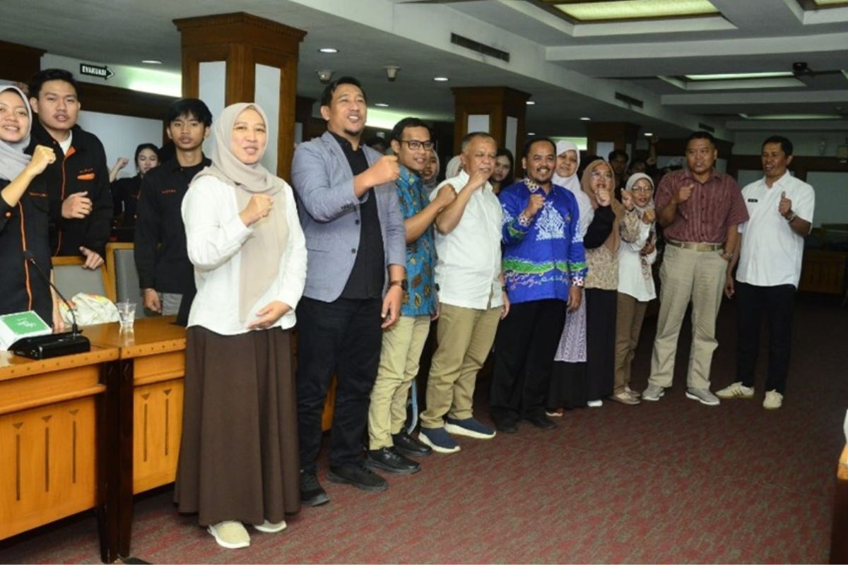 Read more about the article Pemprov Jabar Ajak Mahasiswa Administrasi Negara FISIP Unila Pahami Inovasi Tata Kelola Wilayah Urban dan Rural
