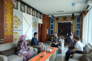 Read more about the article Dekan Fisip Unila Menggelar Farewell Meeting Untuk Mengantar Kepulangan Student Exchange Asal Entpe-Prancis 