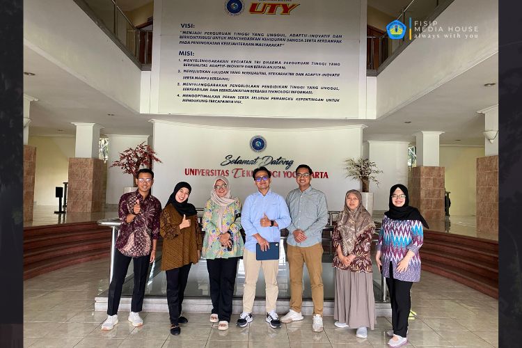 You are currently viewing Jurusan Hubungan Internasional FISIP Universitas Lampung Jalin Rintisan Kerja Sama dengan Universitas Teknologi Yogyakarta