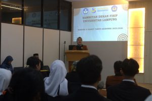 Read more about the article 113 Lulusan Dikukuhkan dalam Yudisium FISIP Unila, Prestasi Akademik Jadi Kebanggaan