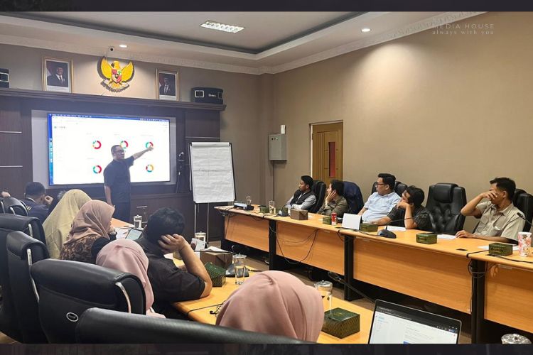 You are currently viewing Lewat Coaching Terarah, FISIP Unila Tingkatkan Peran Dosen PA dalam Mengembangkan Talenta Mahasiswa