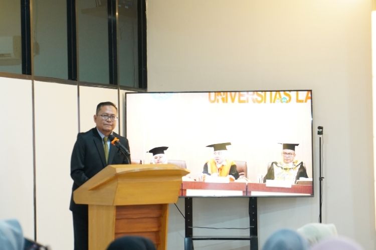 You are currently viewing Haryanto Raih Gelar Doktor Lewat Riset Penanganan Sampah Berbasis Evidence