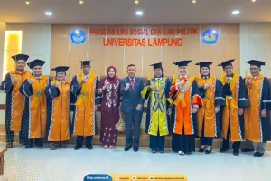 Read more about the article Fatoni Raih Gelar Doktor Lewat Riset Penanganan Stunting Berbasis Kearifan Lokal Megou Pak